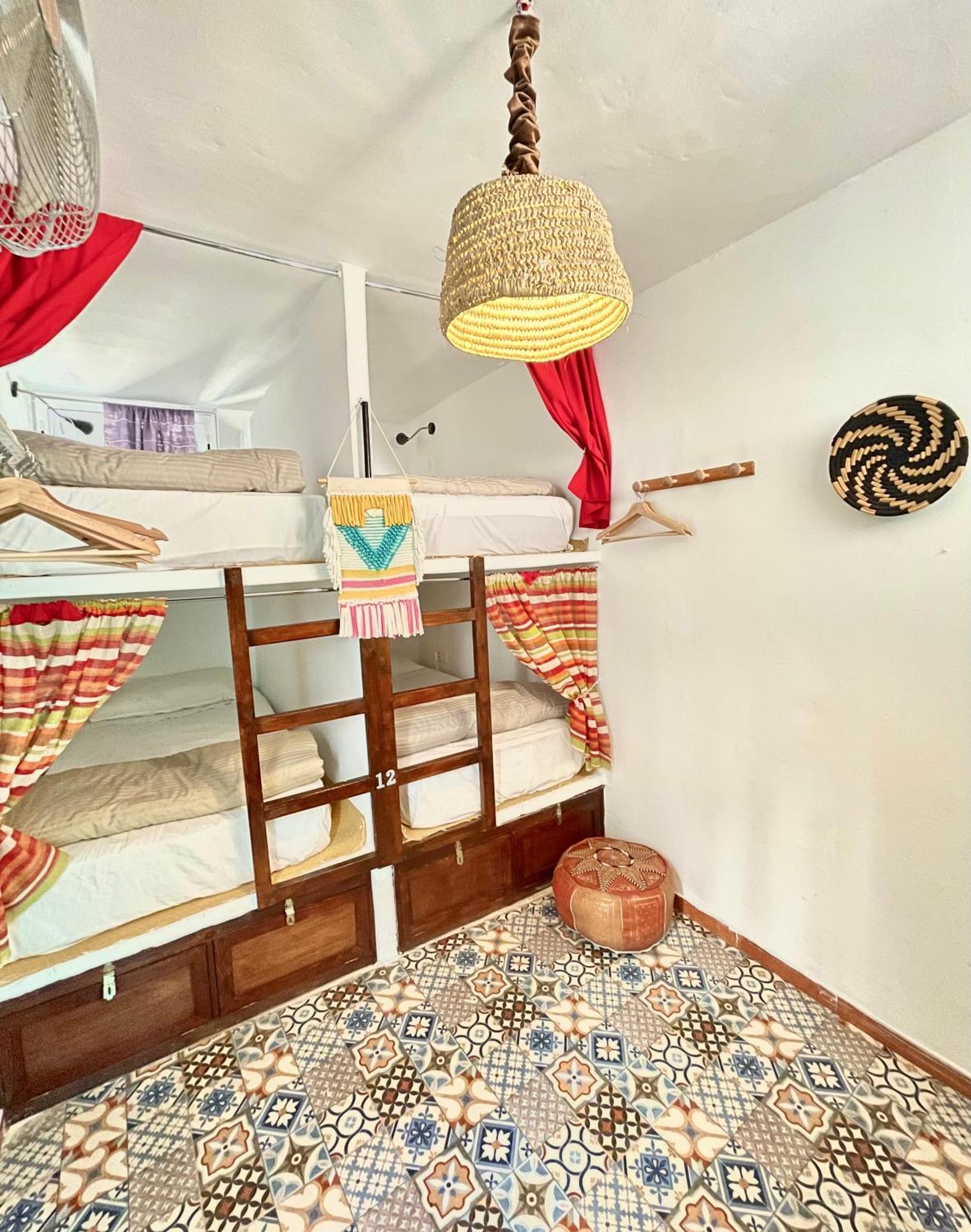 Darna Hostel Tétouan Ngoại thất bức ảnh